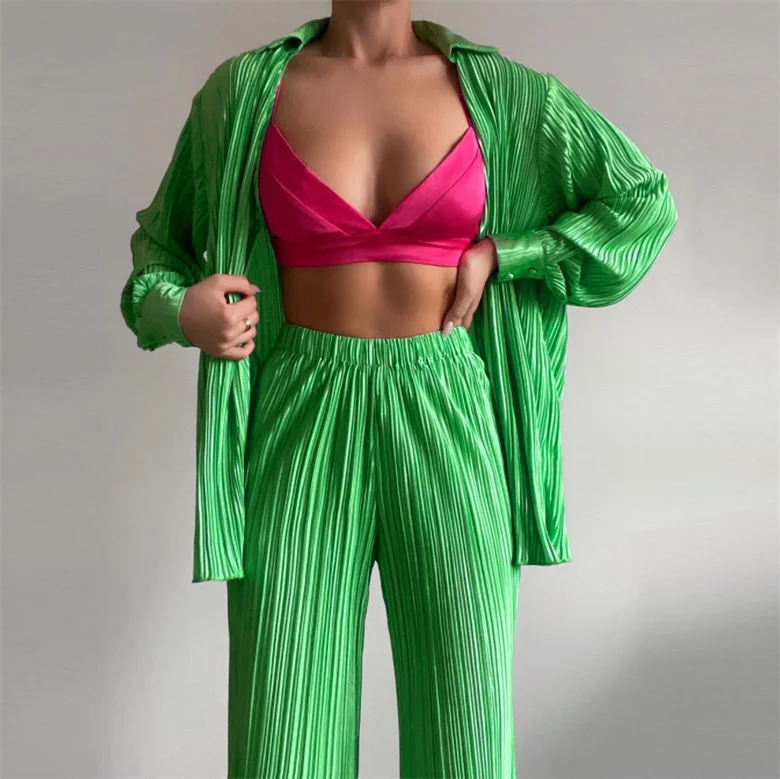 Summer Vacation Fashion Women Elegant Pleated Long-Sleeved V-Neck Shirt Casual Pants Two-Piece Set-- Front Pockets Side Pockets Patch Pockets