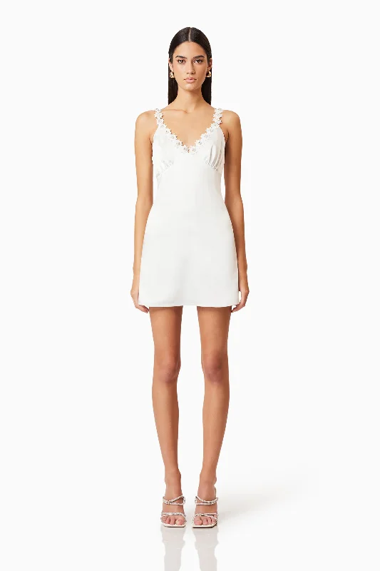 Clarissa Mini Dress In White Trendy Denim Mini Dress