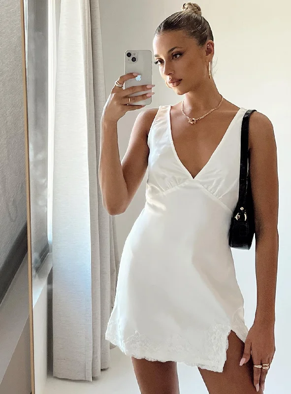 Athenia Mini Dress White Tunics Sophisticated sleek