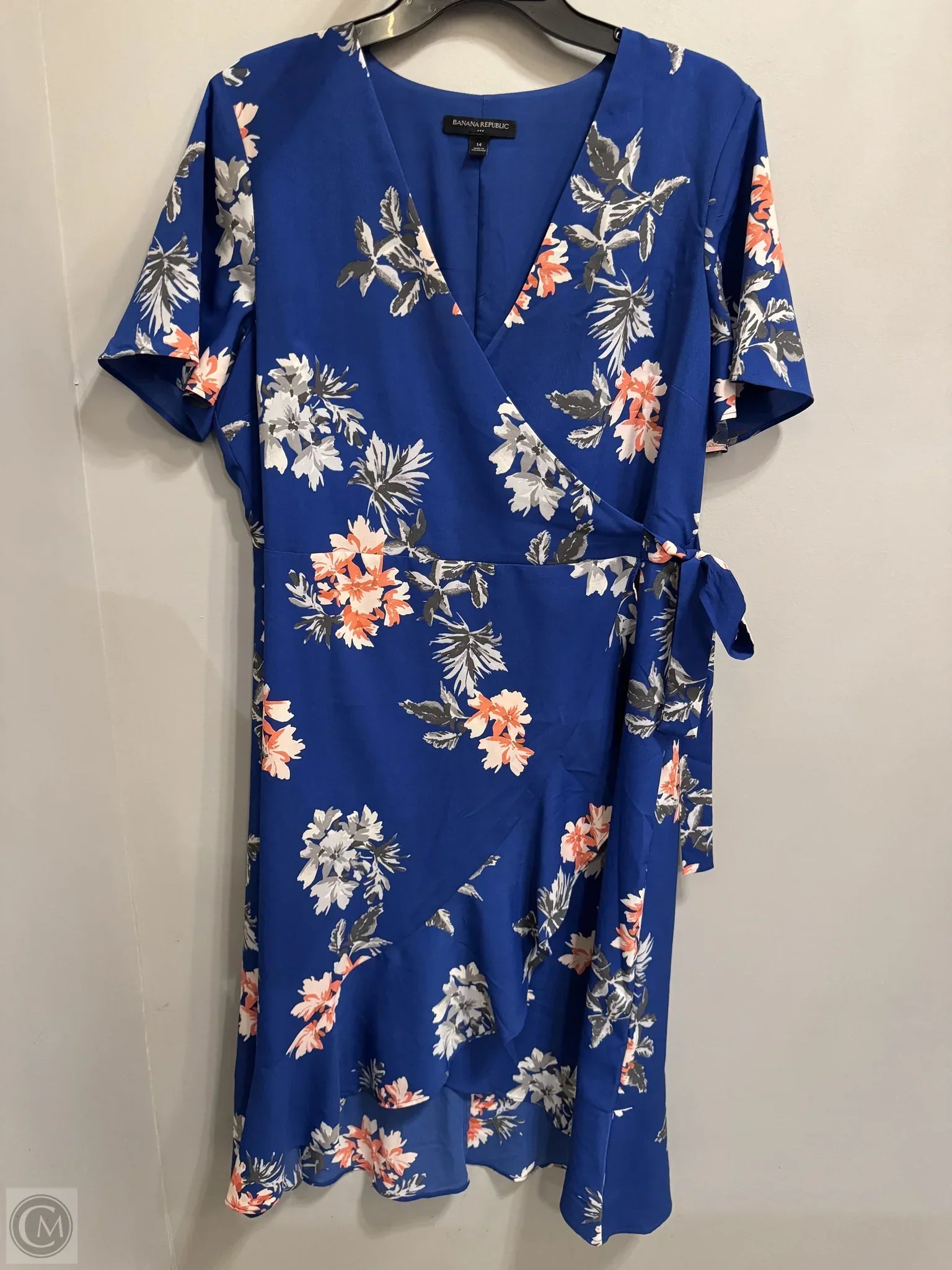 Dress Casual Short By Banana Republic In Blue & Pink, Size: L Tunics Top rated