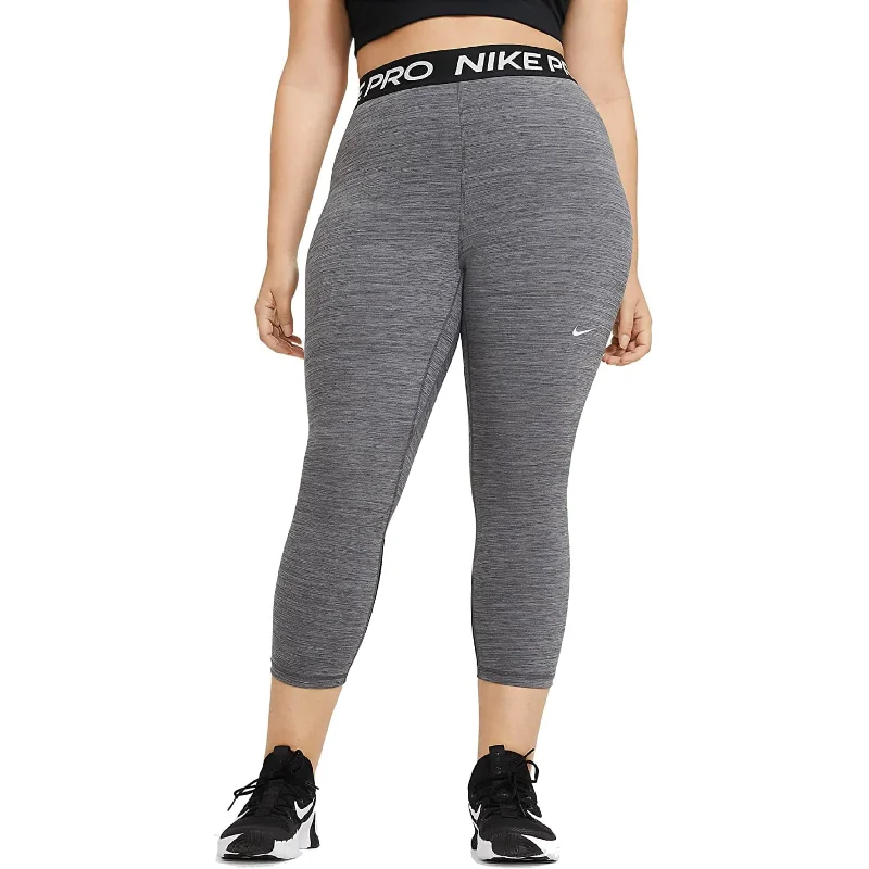 NIKE - Pro 365 Womens Cropped Leggings Stylish Sporty Performance Leggings