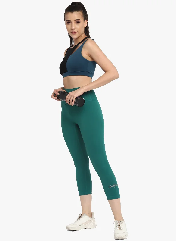 Surfer Capri Leggings Stylish Colorful Activewear Leggings