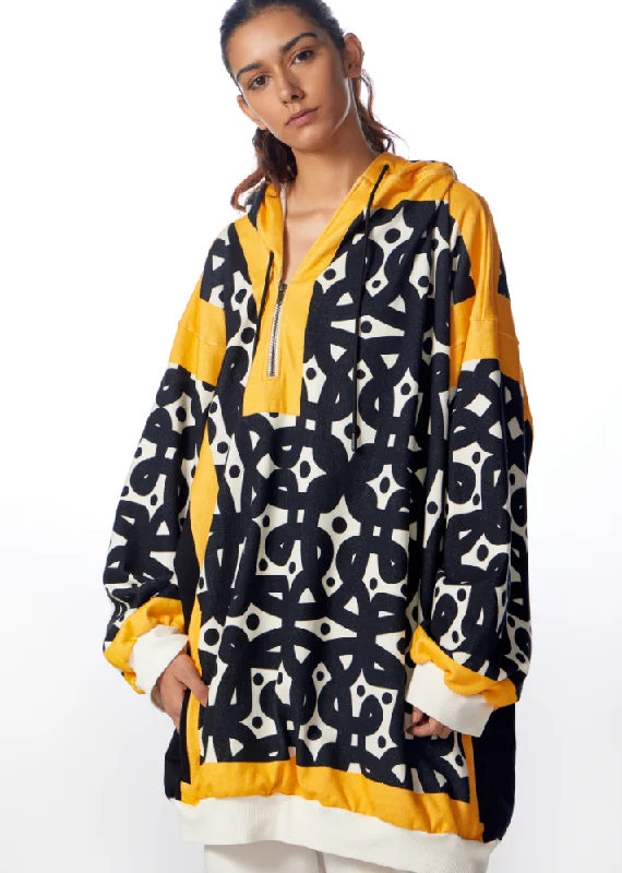 Kolam Saree Hoodie Hoodie with Monochrome Minimalist Simple