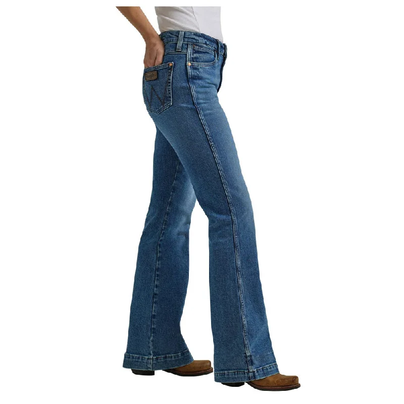 112344612 Wrangler Women's Retro® Bailey High Rise Trouser Jean - Bessie Trousers Capri Summer 112344612 Wrangler Women's Retro® Bailey High Rise Trouser Jean - Bessie Trousers Capri Summer