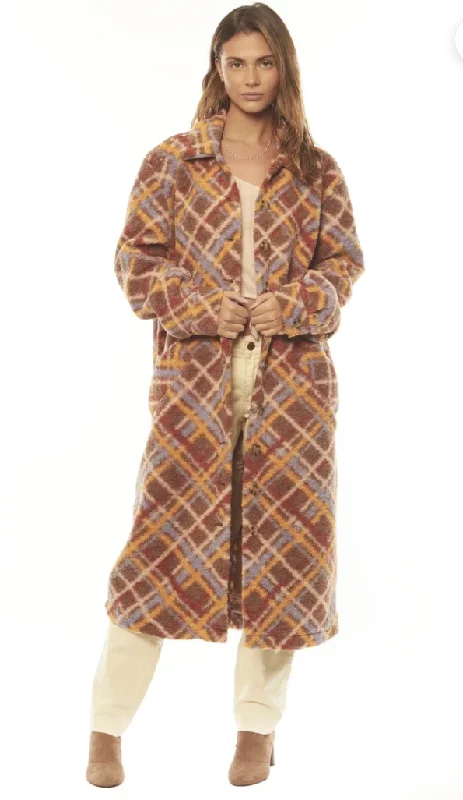 Evermore Coat Vent Hem Cuff