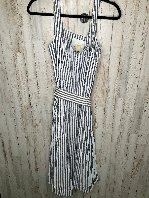 Blue & White Dress Casual Midi Maeve, Size M Trendy Knit Midi Dress