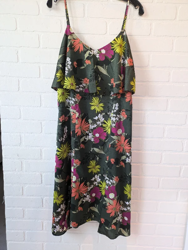 Green Dress Party Midi Banana Republic, Size M Chic Lace Detail Midi Dress