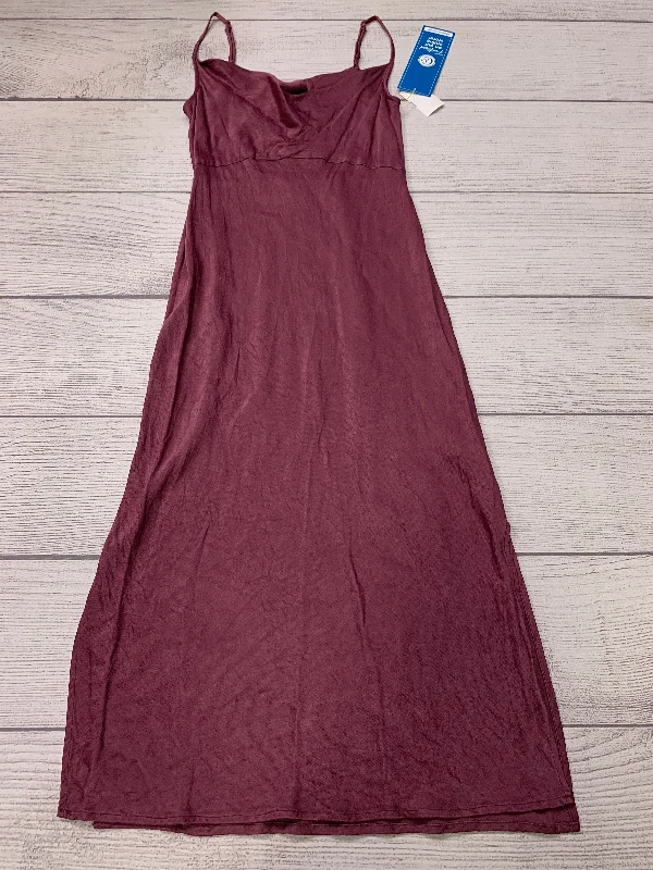 Purple Dress Casual Midi Anthropologie, Size Petite Xs Trendy Smocked Waist Midi Dress Purple Dress Casual Midi Anthropologie, Size Petite Xs Trendy Smocked Waist Midi Dress