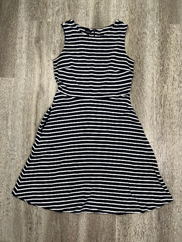Striped Pattern Dress Casual Midi Talbots, Size M Elegant Faux Wrap Midi Dress