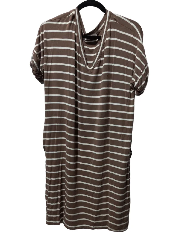 Striped Pattern Dress Casual Midi Zenana Outfitters, Size L Comfortable Short Sleeve Midi Dress Striped Pattern Dress Casual Midi Zenana Outfitters, Size L Comfortable Short Sleeve Midi Dress