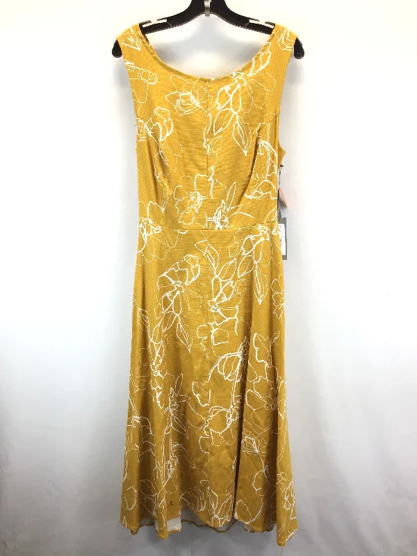 White & Yellow Dress Casual Midi Eva Mendes, Size 10 Elegant Pleated Detail Midi Dress